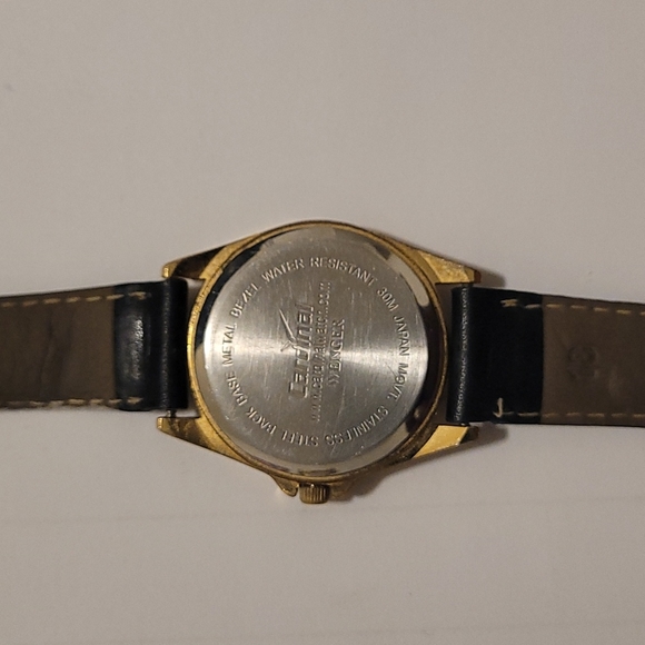 Mens Cardinal quartz watch - Picture 3 of 3